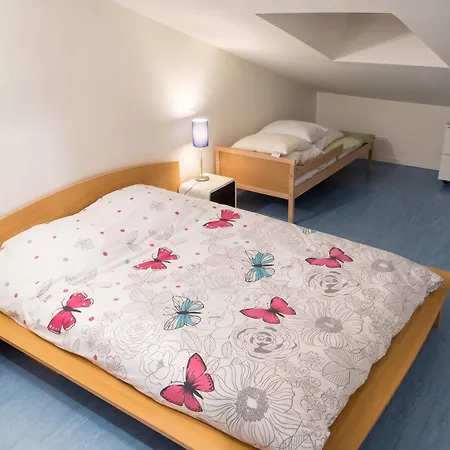 Moderne Avec 2 A Dieulouard
